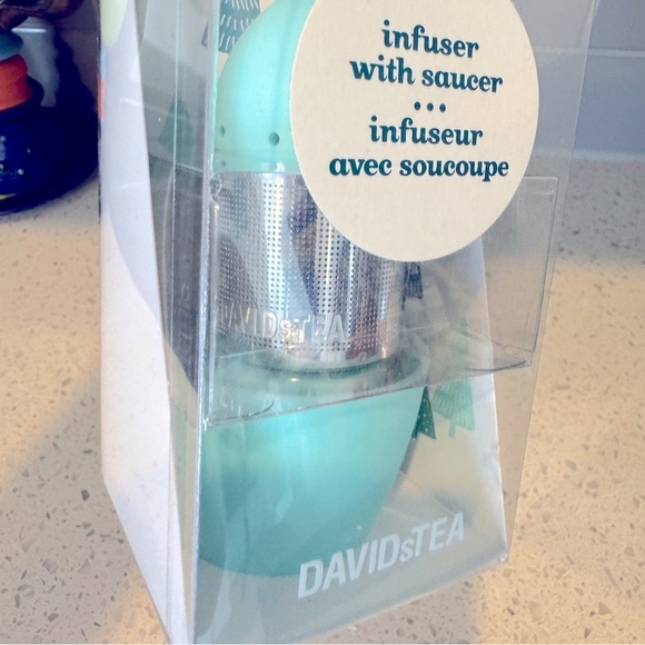 David’s Tea Gnome Tea Infuser with Saucer New in Package - Picture 4 of 4